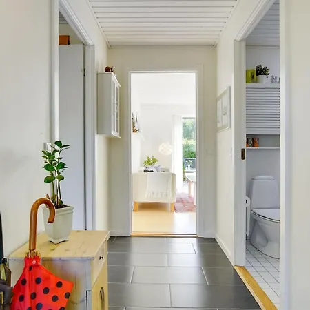 Apartment Tosti - 500m To The Inlet By Interhome *